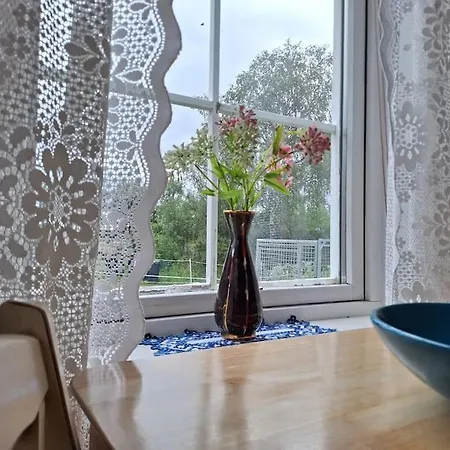 Apartamento Privat Pa Gard Med Badstue Og Nordlys Narvik