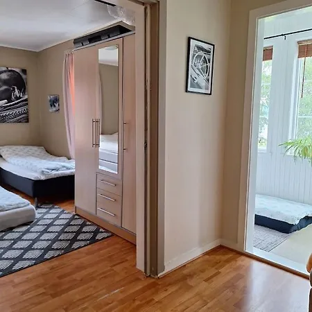 Privat Pa Gard Med Badstue Og Nordlys Apartamento Narvik