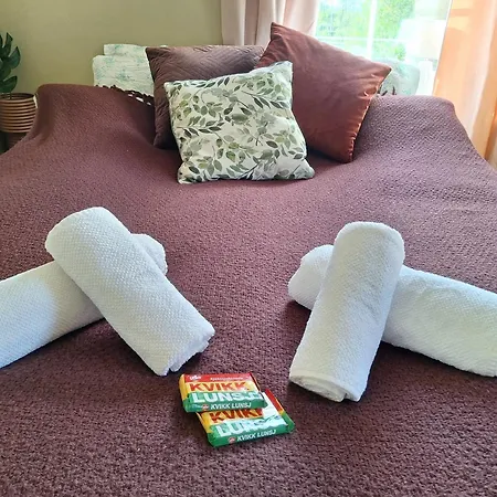 Apartment Privat Pa Gard Med Badstue Og Nordlys