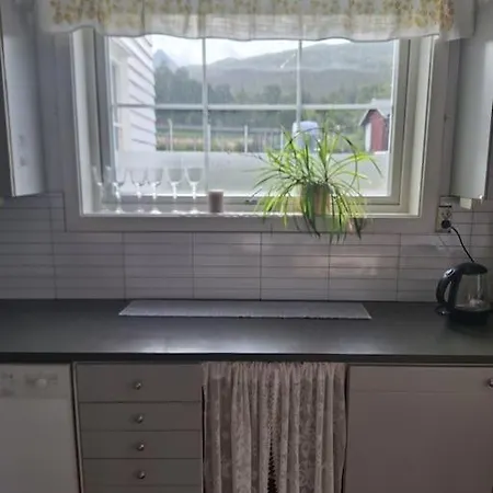 Privat Pa Gard Med Badstue Og Nordlys Apartamento