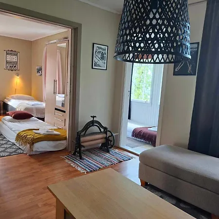 Privat Pa Gard Med Badstue Og Nordlys Narvik